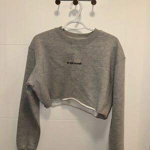 Cropped grey sweater